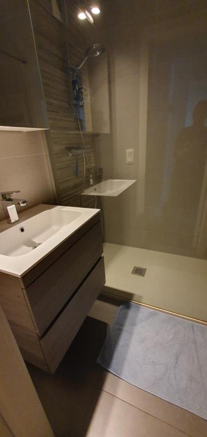 3 Bedroom Apartment Nearby The Sea Ostend Exterior foto