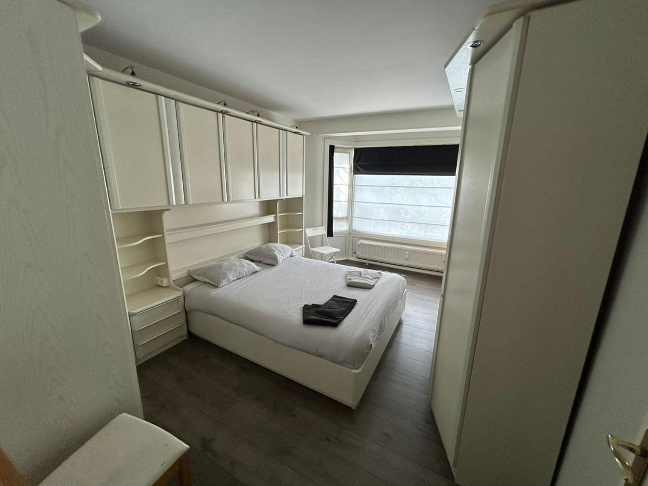 3 Bedroom Apartment Nearby The Sea Ostend Exterior foto